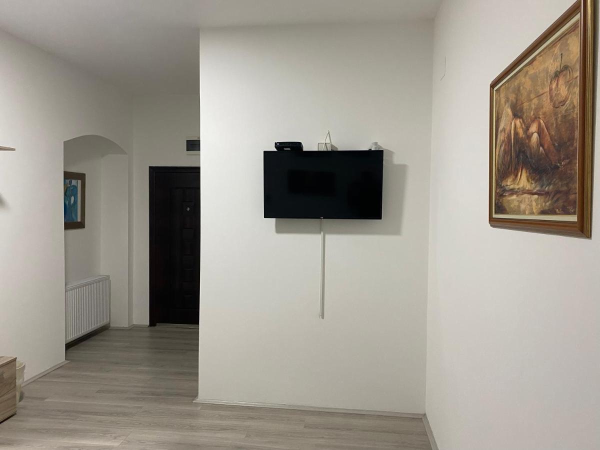 즈레냐닌 Lotus House 아파트 외부 사진