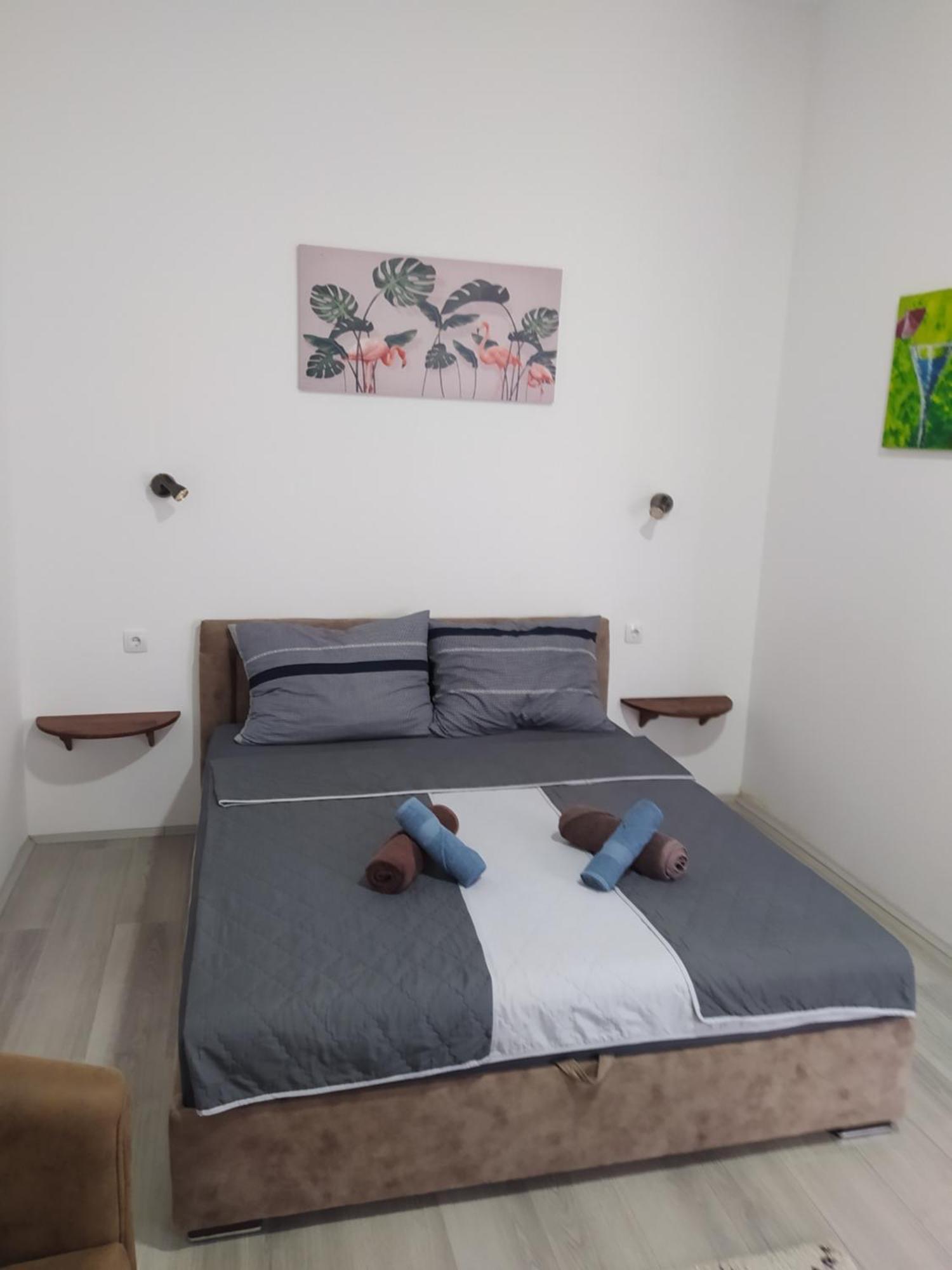 즈레냐닌 Lotus House 아파트 외부 사진